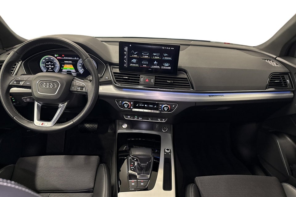 Audi Q5 55 TFSi e S-line quattro S-tr. 5d