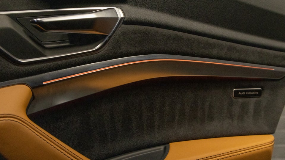 Audi e-tron 55 S-line quattro 5d