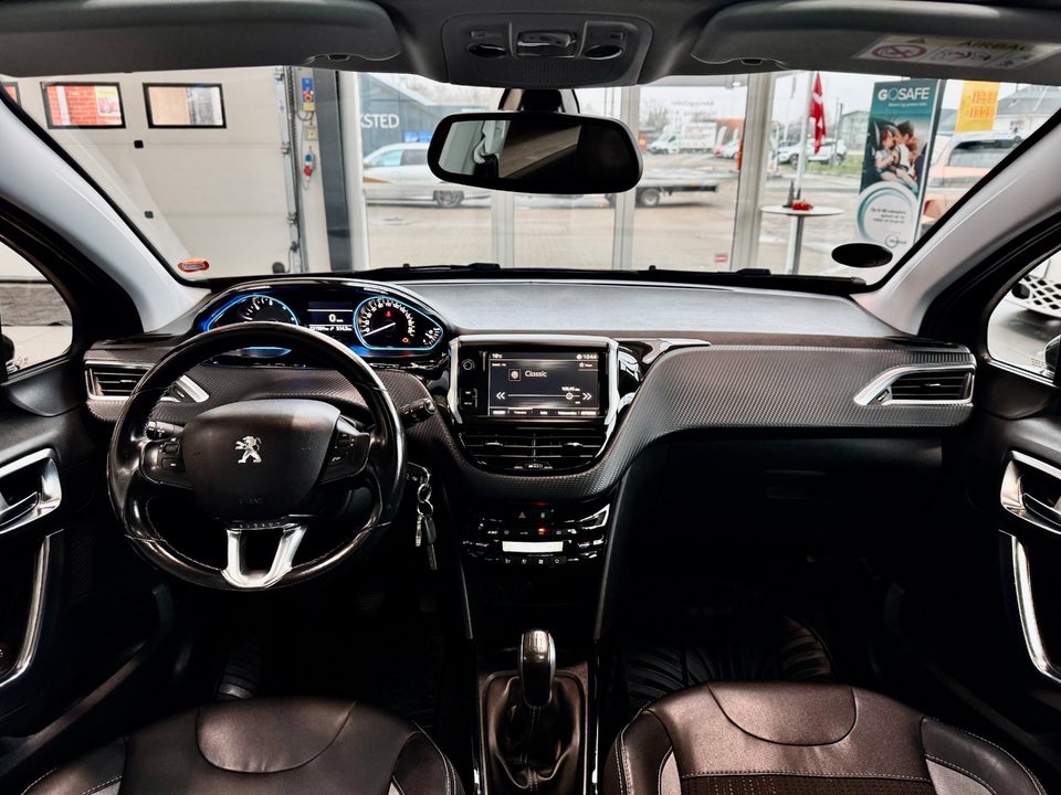 Peugeot 2008 1,6 BlueHDi 100 Desire 5d