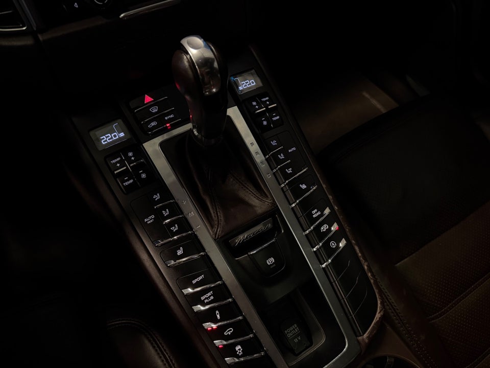 Porsche Macan Turbo 3,6 PDK 5d