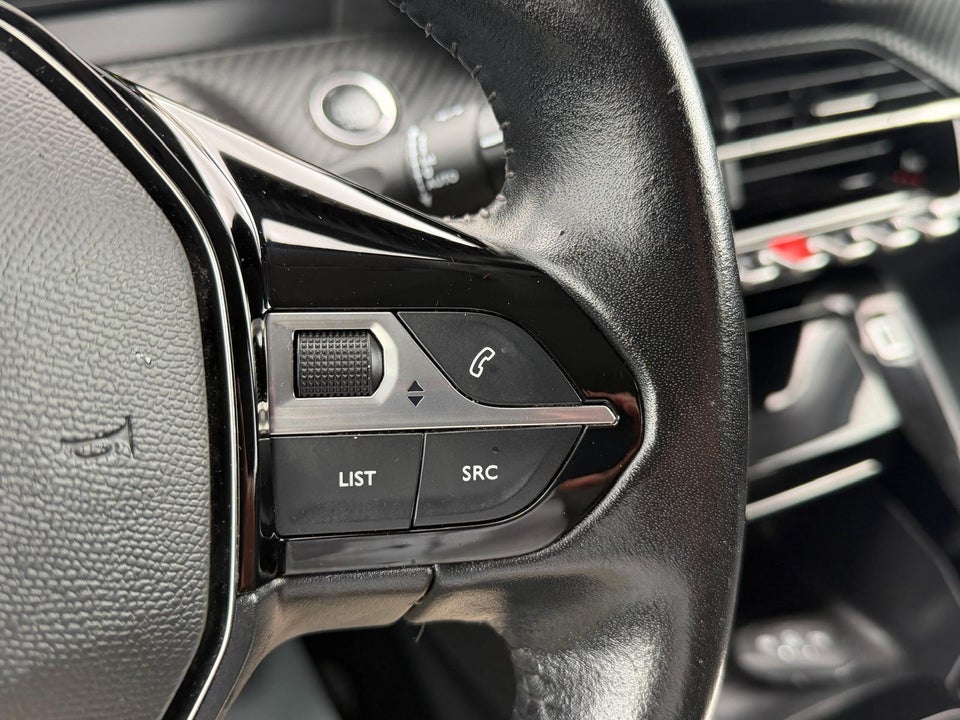Peugeot e-208 50 Allure 5d
