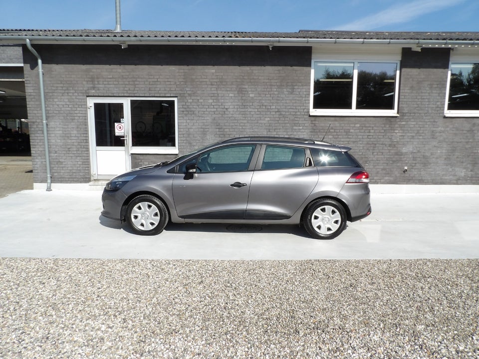 Renault Clio IV 1,2 16V Authentique Sport Tourer 5d