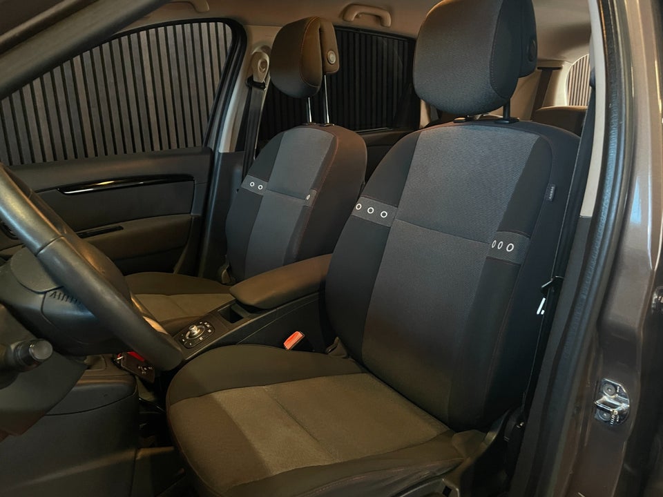 Renault Grand Scenic III 1,6 16V Authentique 7prs 5d