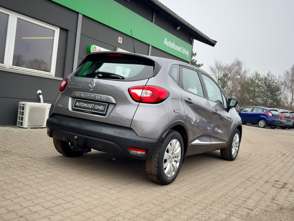 Renault Captur 0,9 TCe 90 Formula Edition 5d