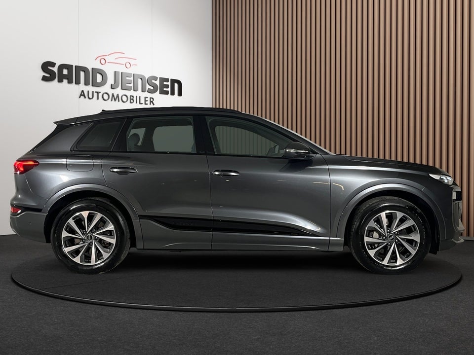 Audi Q6 e-tron S-line quattro 5d