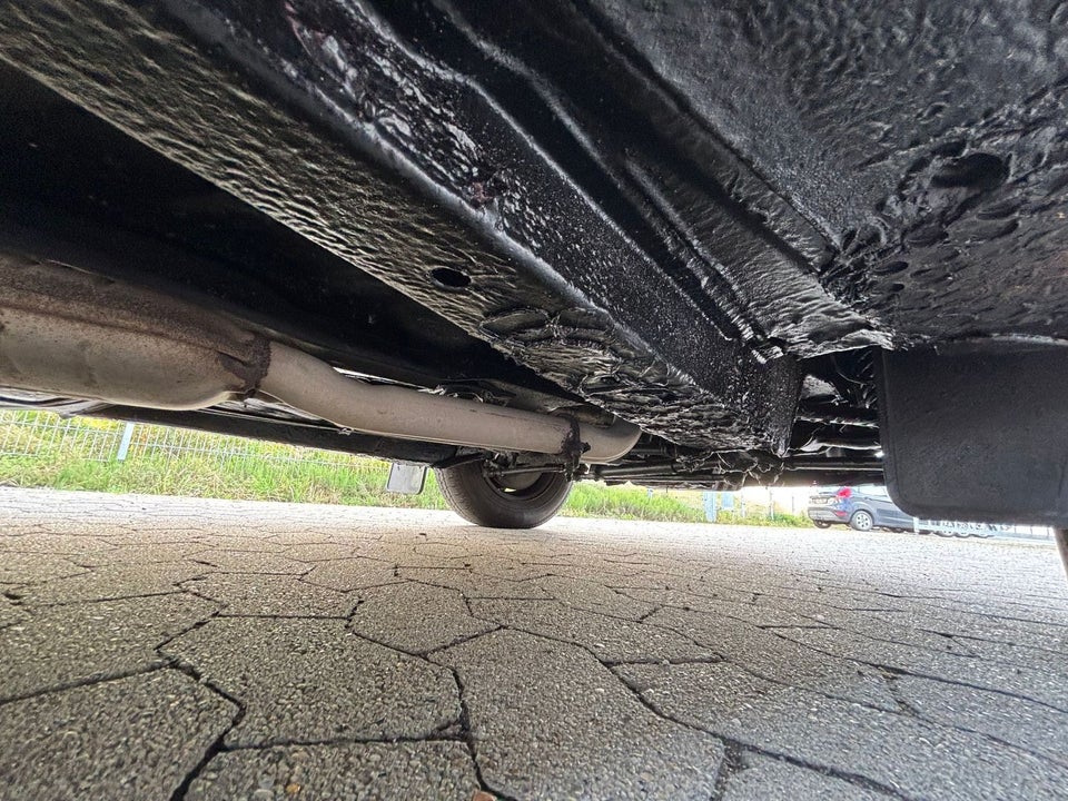 Mercedes 200 2,0  4d