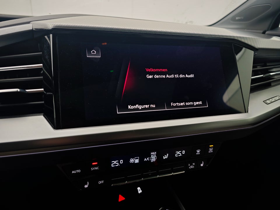 Audi Q4 e-tron 45 quattro 5d