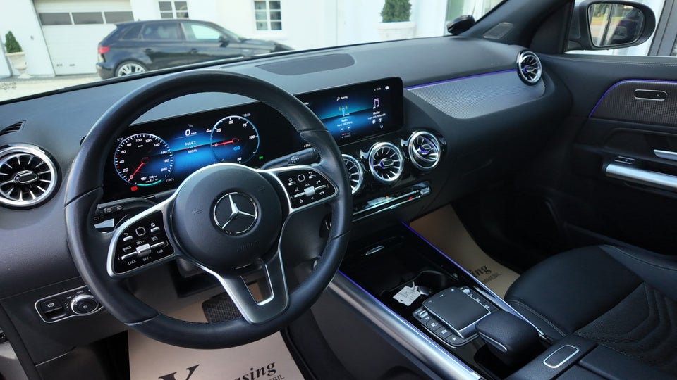 Mercedes EQA250 5d