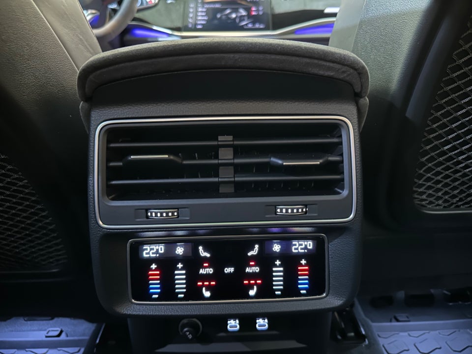 Audi RS Q8 4,0 TFSi quattro Tiptr. 5d