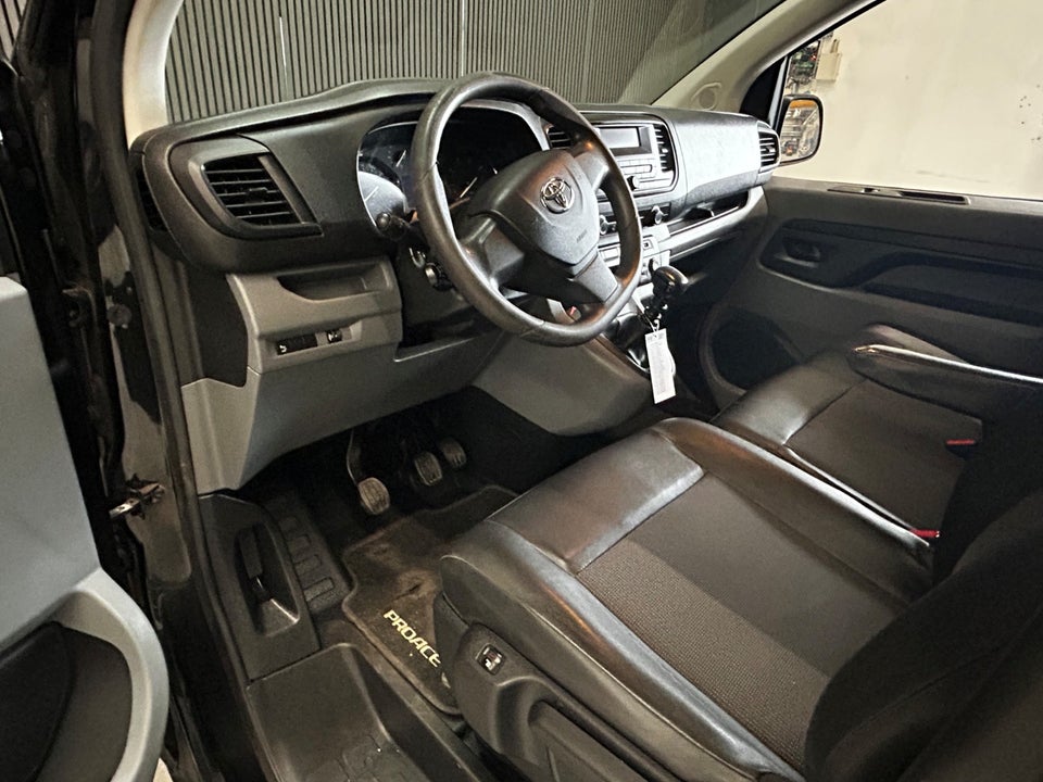 Toyota ProAce 1,6 D 115 Medium Base 5d