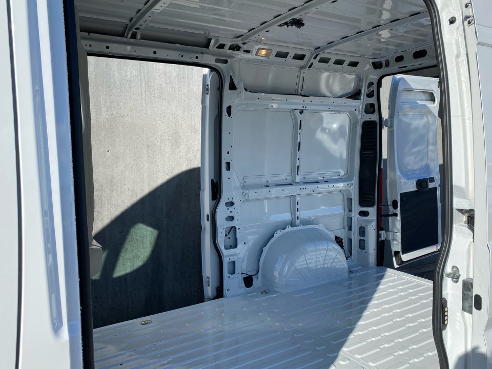 Fiat Ducato 35 Maxi 2,2 MJT 180 Kassevogn L2H2 Pro+ aut.