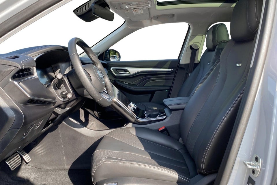 MG Marvel R Performance 5d