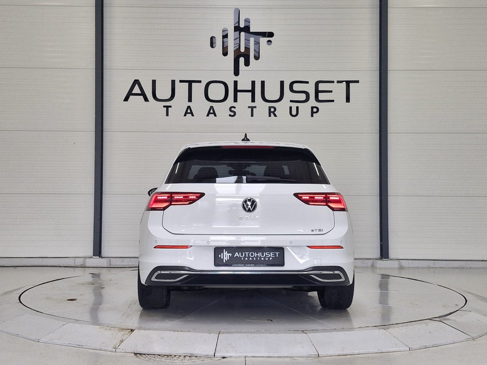 VW Golf VIII 1,5 eTSi 150 Style DSG 5d