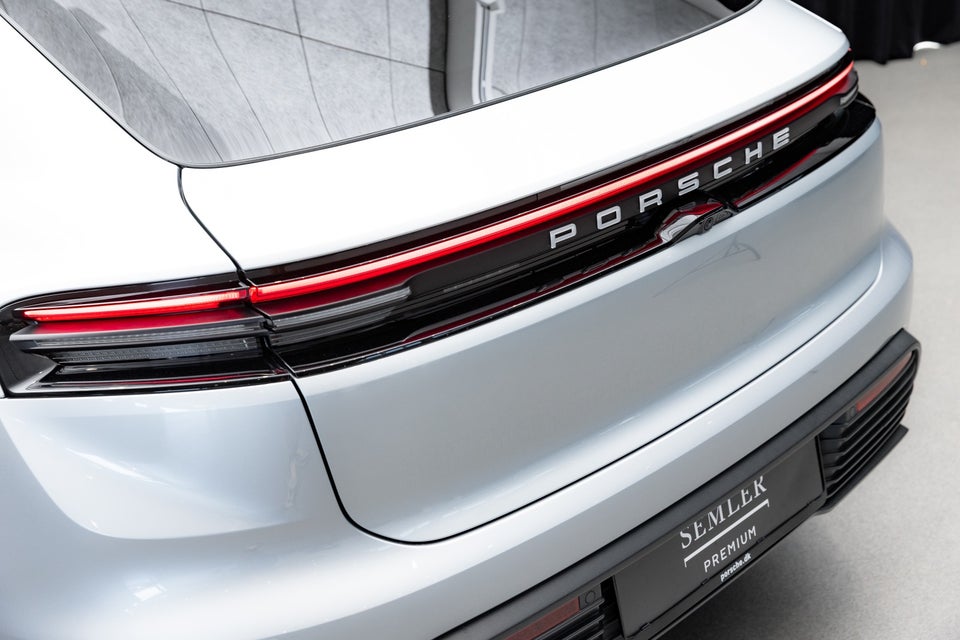 Porsche Macan 4 5d