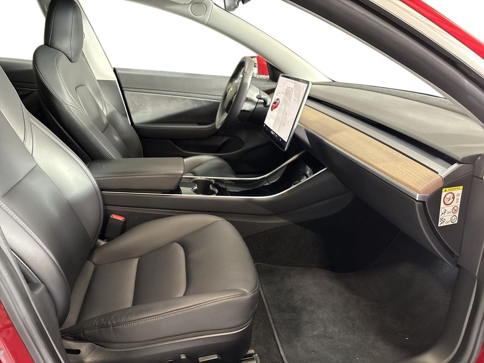 Tesla Model 3 Performance AWD 4d