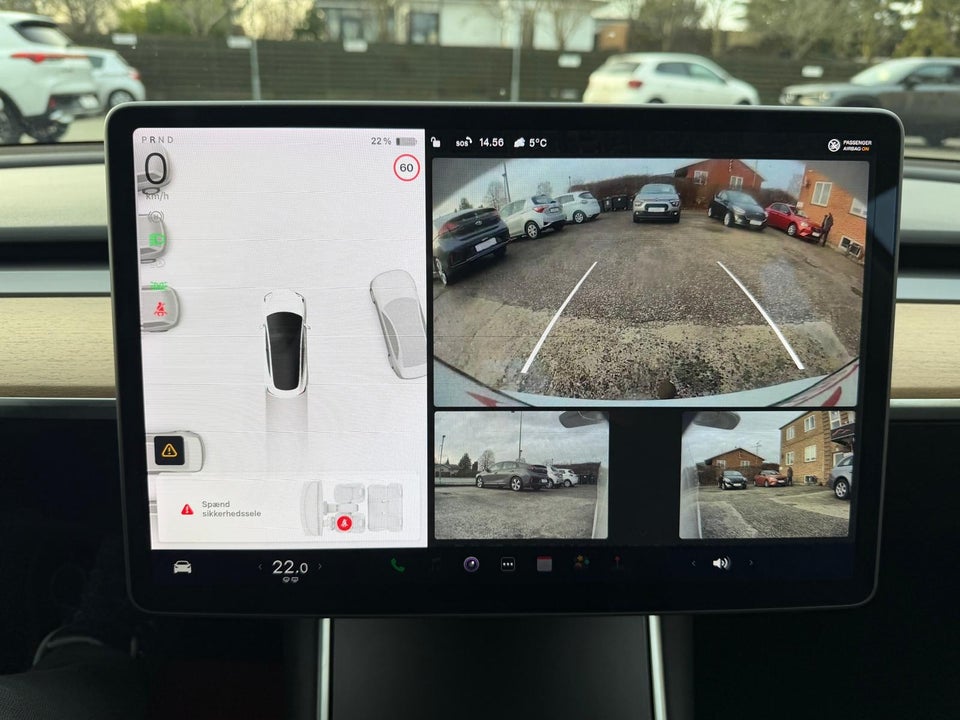Tesla Model 3 Standard Range+ RWD 4d
