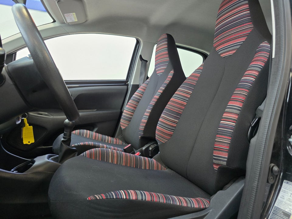 Citroën C1 1,2 PureTech Shine 5d