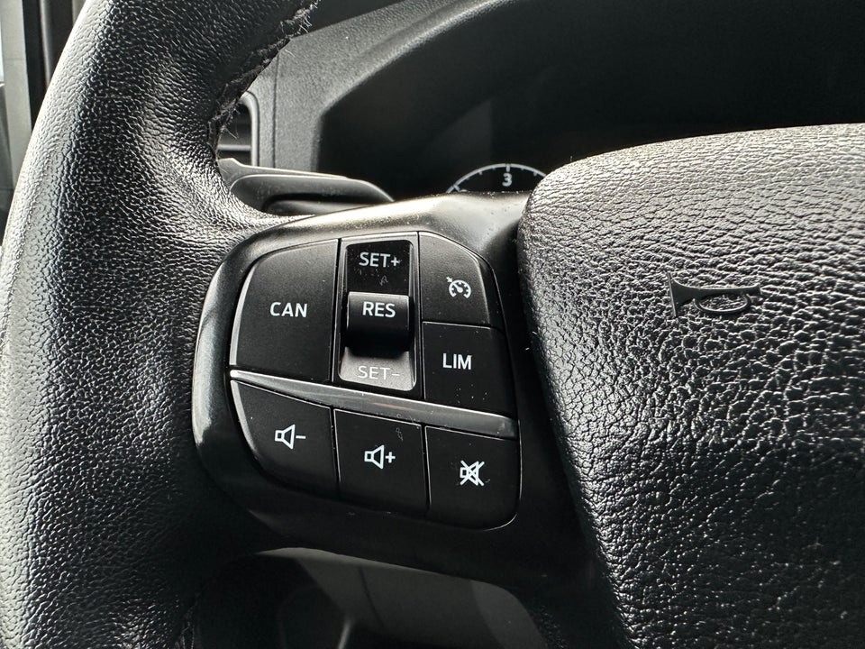 Ford Transit Custom 300L 2,0 TDCi 130 Trend