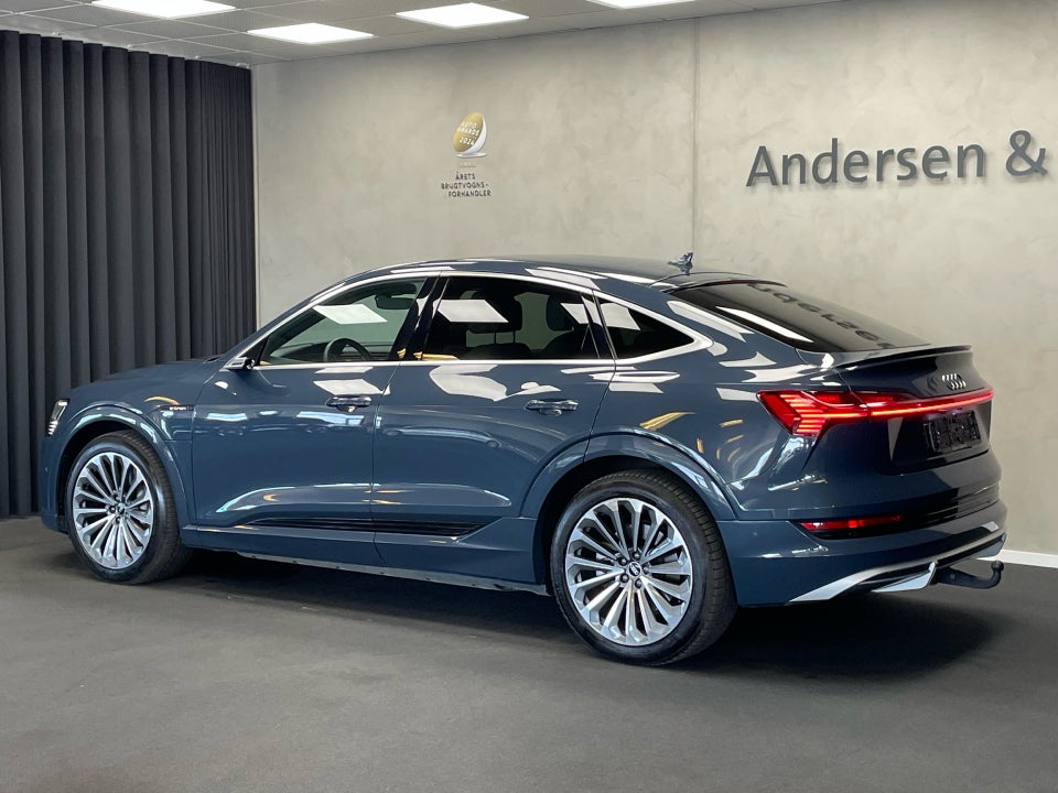 Audi e-tron 55 S-line Sportback quattro 5d
