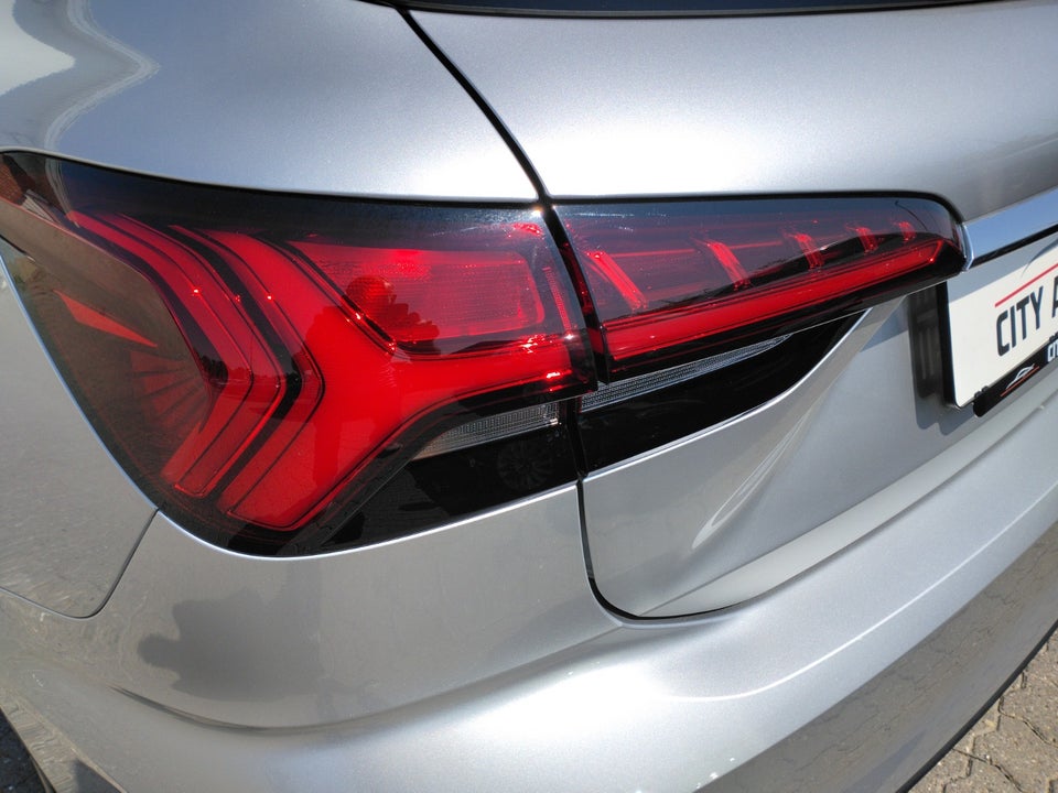 MG MG5 61 Comfort 5d