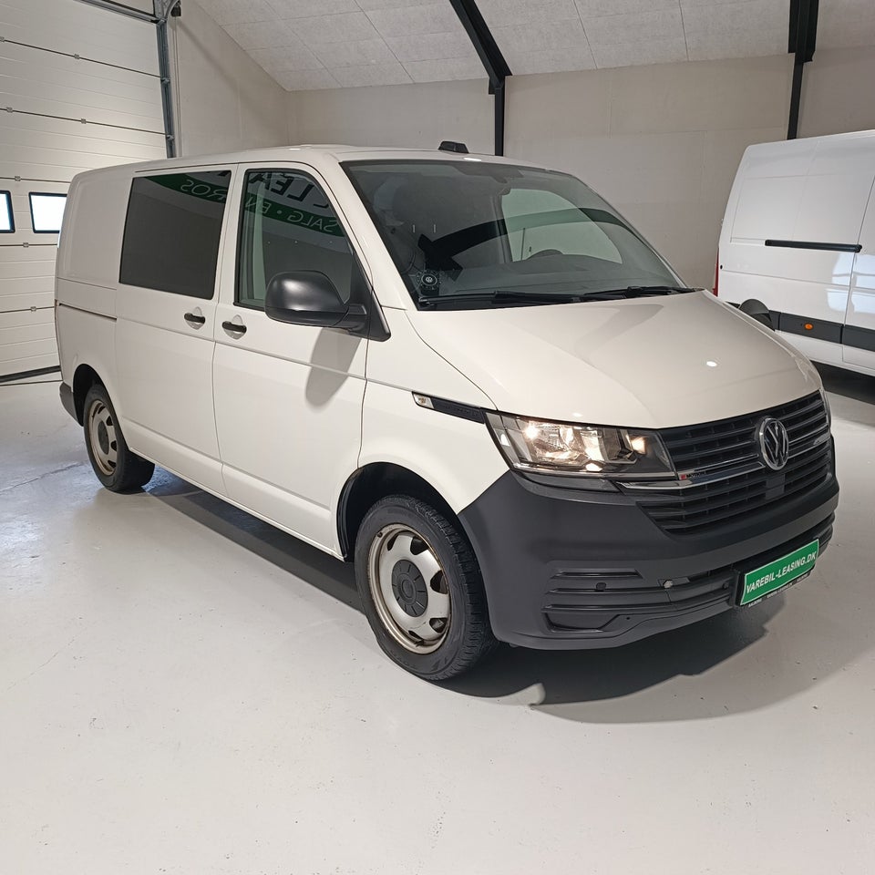 VW Transporter 2,0 TDi 199 Kassevogn DSG 4Motion kort