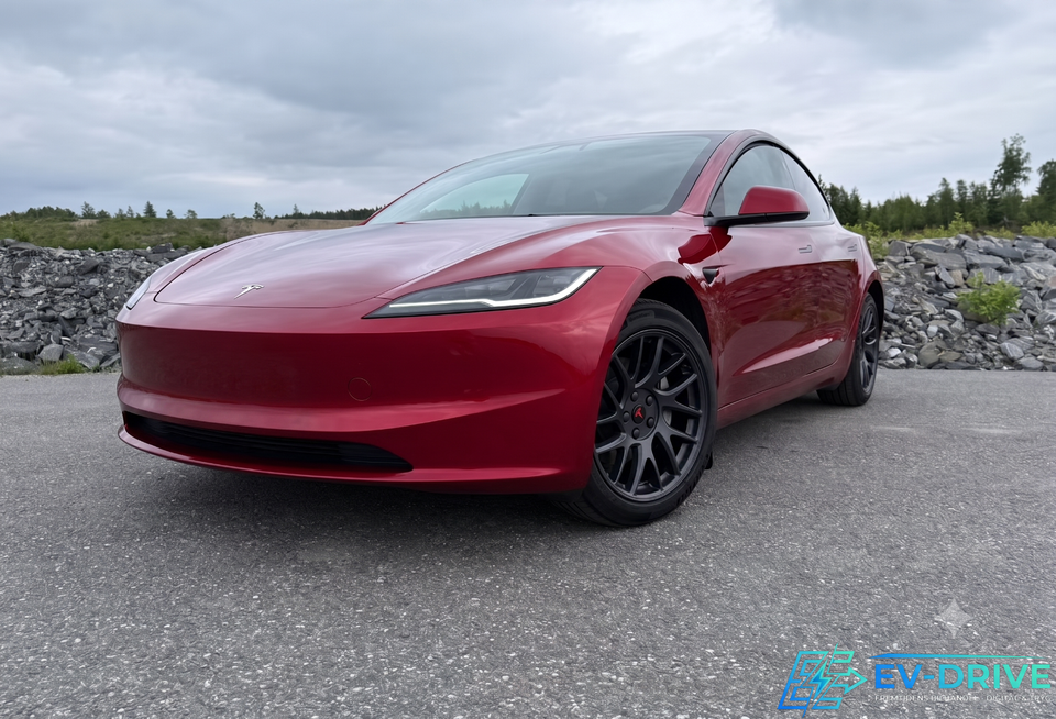 Tesla Model 3 Long Range RWD 4d