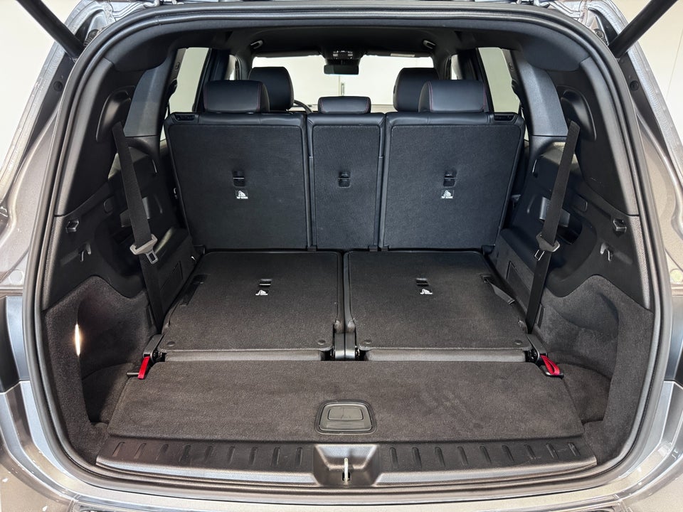 Mercedes EQB250+ AMG Premium 7prs 5d