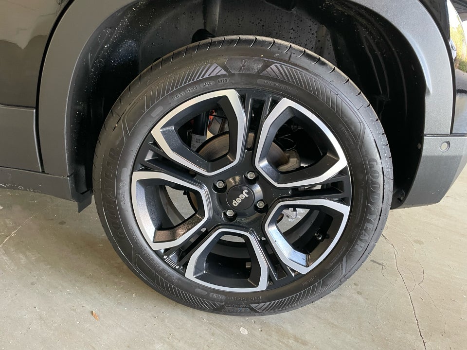 Jeep Avenger 54 Summit 5d