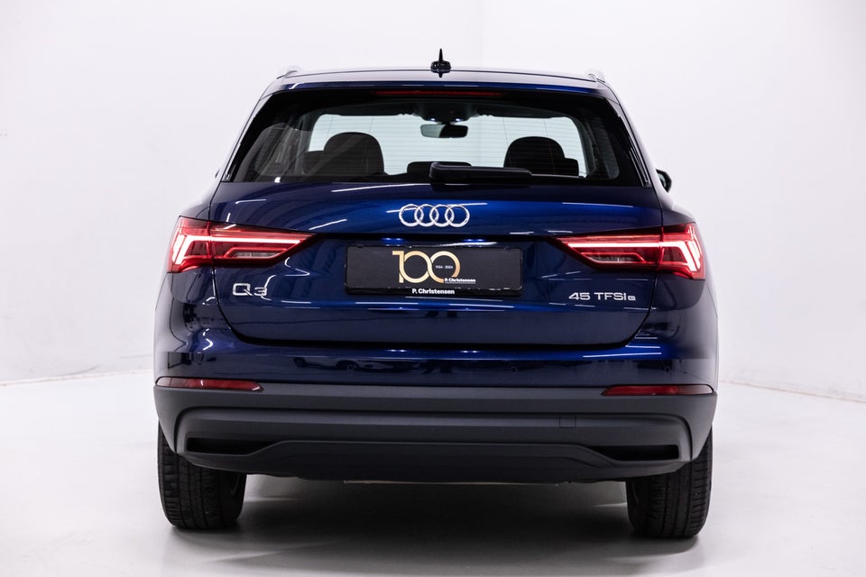 Audi Q3 45 TFSi e Attitude+ S-tr. 5d