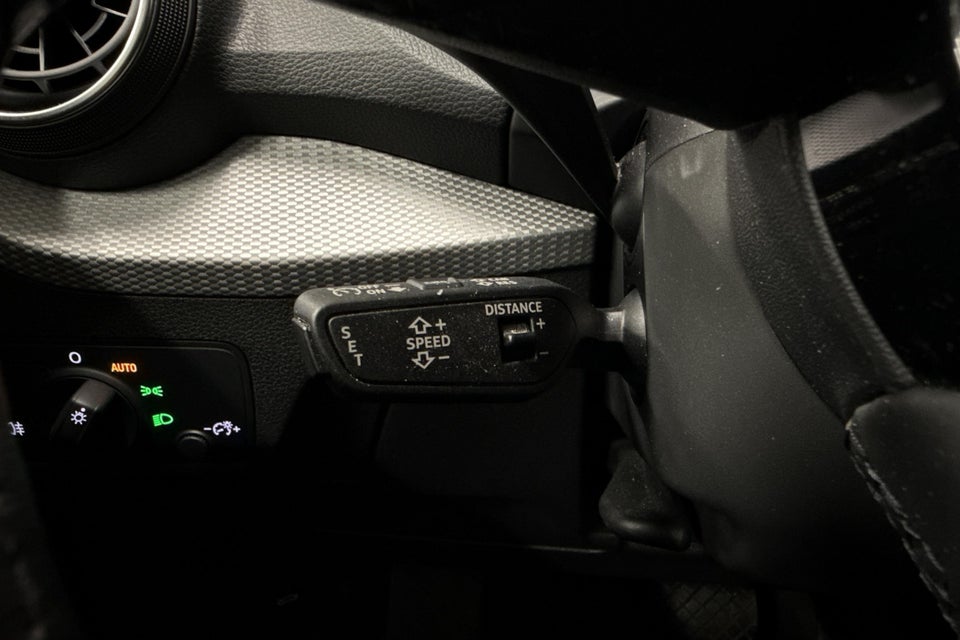 Audi Q2 35 TFSi Prestige S-tr. 5d