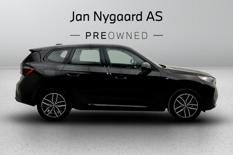 BMW iX1 eDrive20 M-Sport 5d