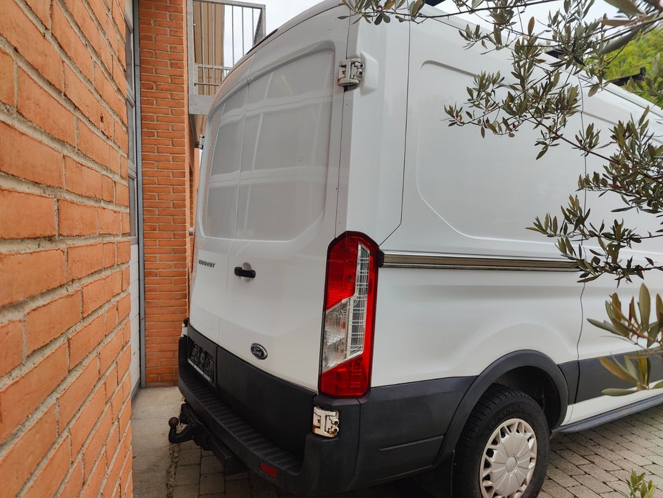 Ford Transit 350 L2 Van 2,2 TDCi 125 Trend H2 FWD