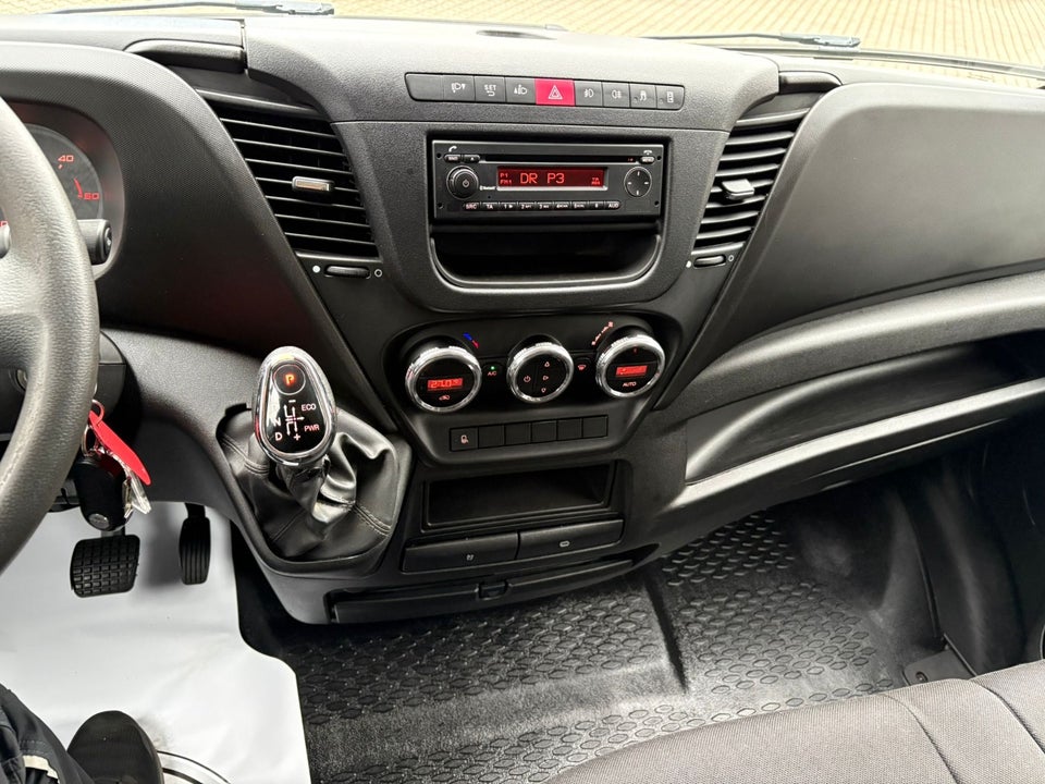 Iveco Daily 2,3 35C13 12m³ Van AG8