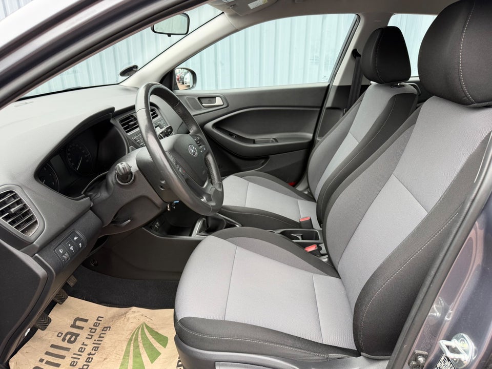 Hyundai i20 1,25 Vision+ 5d