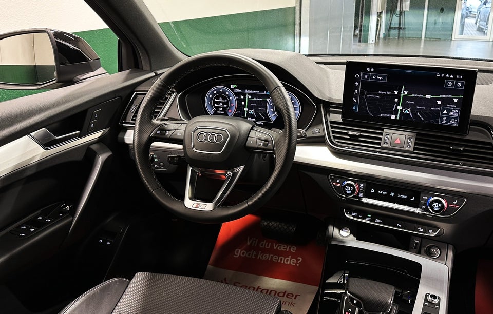 Audi Q5 50 TFSi e S-line quattro S-tr. 5d