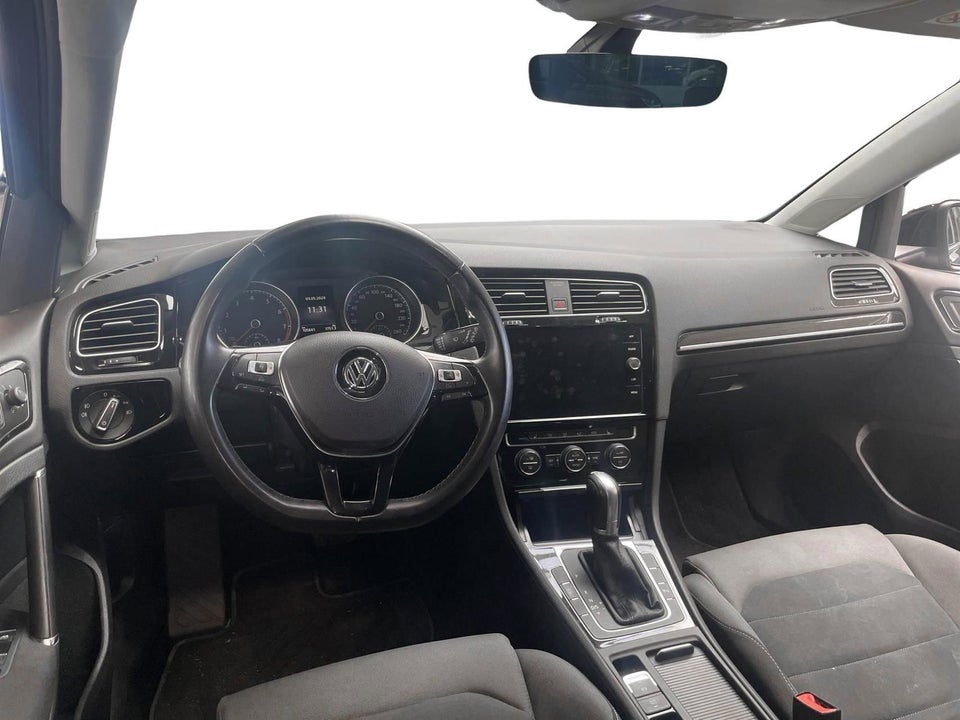 VW Golf VII 1,5 TSi 150 Highline Variant DSG 5d