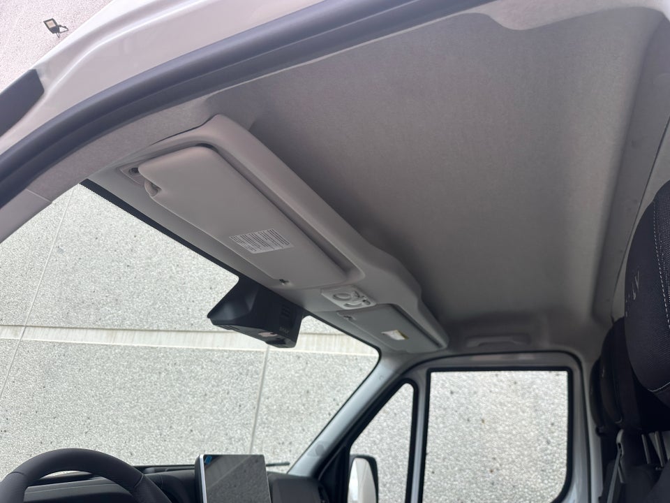 Iveco Daily 3,0 35C18 12m³ Van AG8