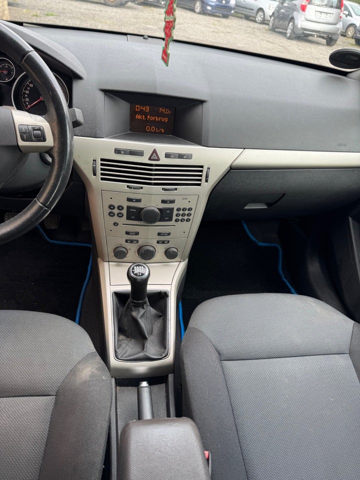 Opel Astra 1,6 16V 115 Limited Wagon 5d