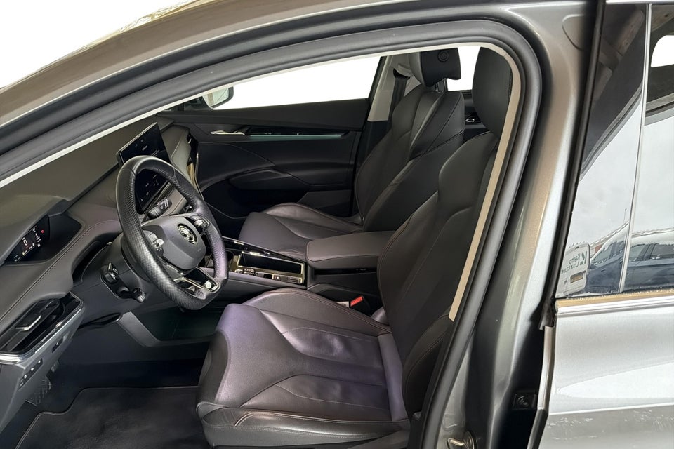 Skoda Enyaq 80 iV Plus 5d