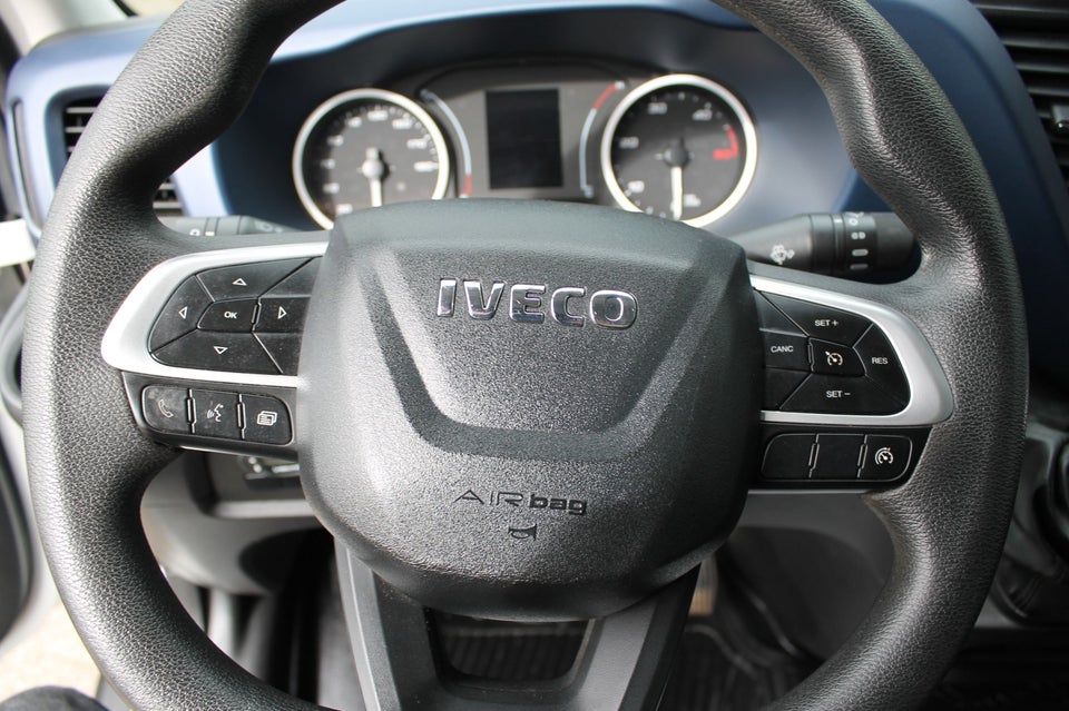 Iveco Daily 2,3 35S14 12m³ Van AG8