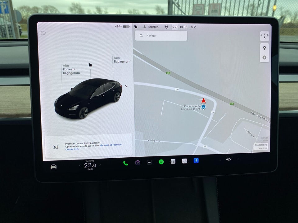 Tesla Model 3 Long Range AWD 4d