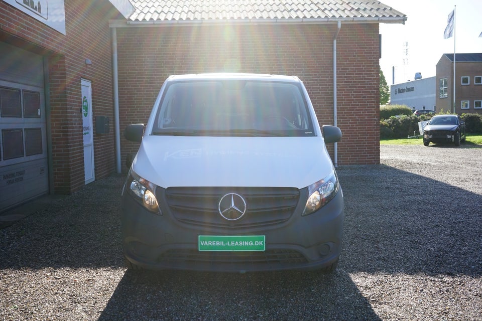 Mercedes Vito 114 2,0 CDi Kassevogn aut. L RWD