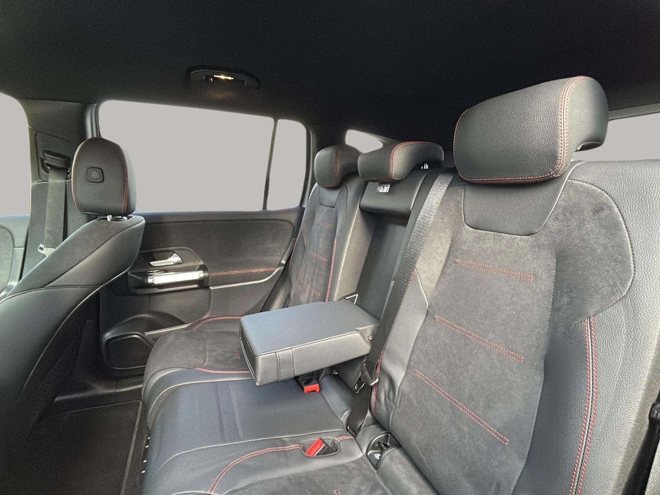 Mercedes EQB250+ AMG Edition 5d