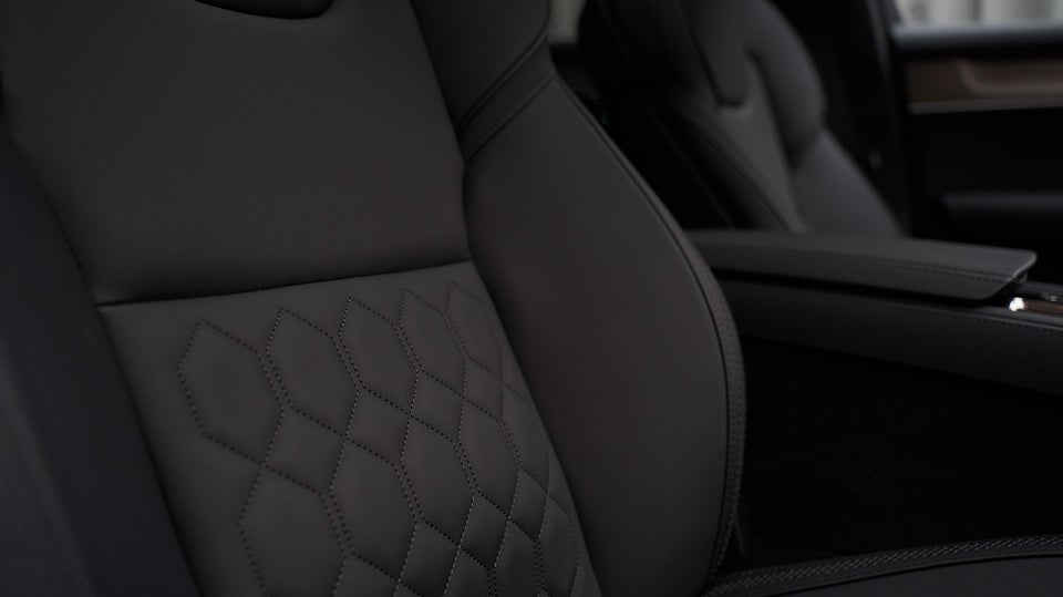 Volvo XC90 2,0 T8 ReCharge Ultra Dark aut. AWD 7prs 5d
