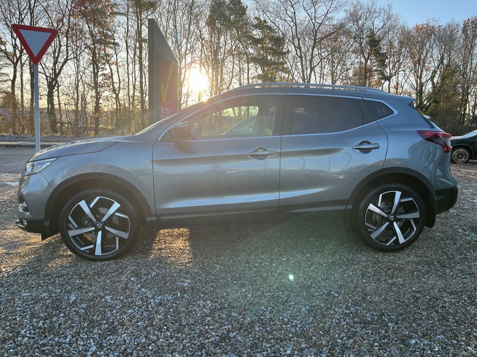 Nissan Qashqai 1,2 Dig-T 115 Tekna+ 5d