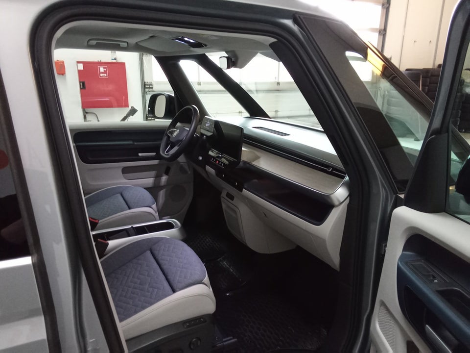 VW ID.Buzz 77 Style 75 Years Edition SWB 5d