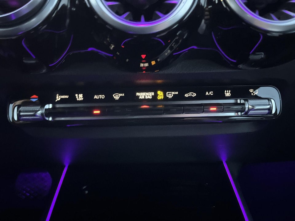 Mercedes EQA300 Progressive 4Matic 5d