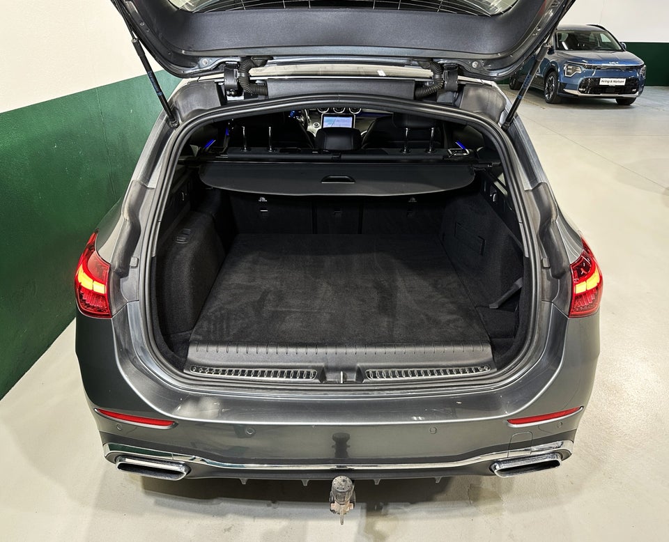 Mercedes C300 e 2,0 AMG Line stc. aut. 5d