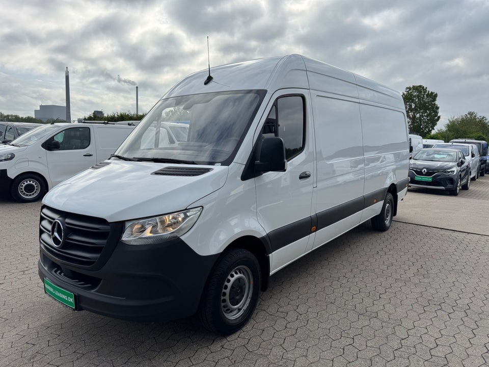Mercedes Sprinter 317 2,0 CDi A3 Kassevogn aut. RWD