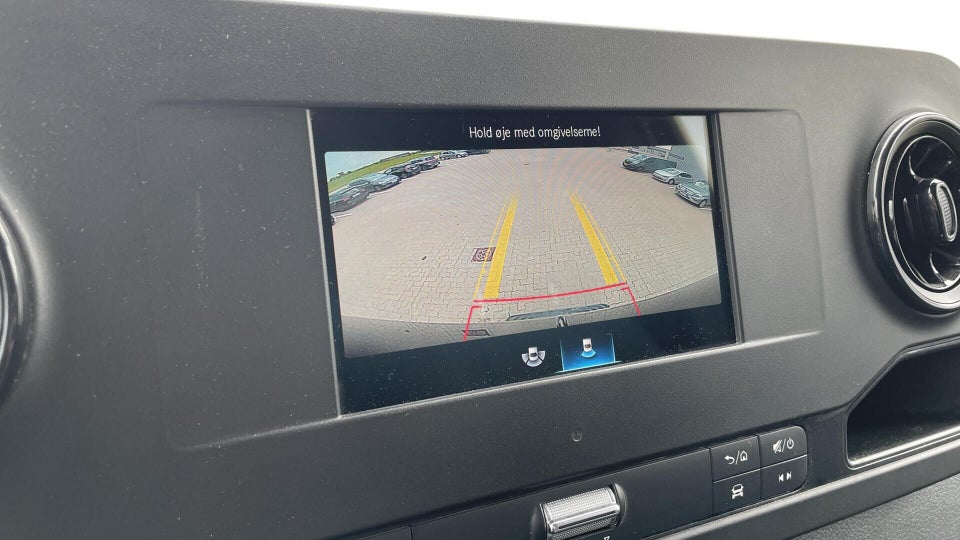 Mercedes Sprinter 215 2,0 CDi A2 Kassevogn aut. FWD